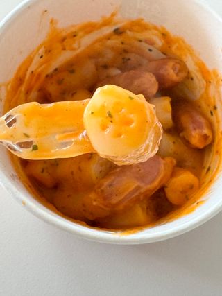 나우  [요리궁리] B타입 ( 매콤, 치즈, 매콤까르보 ) 꽃떡볶이 6개입 세트 — 5점을 준 리뷰어가 2025년 3월 올린 사용 사진