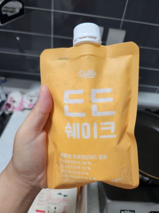 [덜다] 든든 식물성 단백질 쉐이크 40g X 7입 (곡물/딸기) — 5점을 준 리뷰어가 2023년 8월 올린 사용 사진