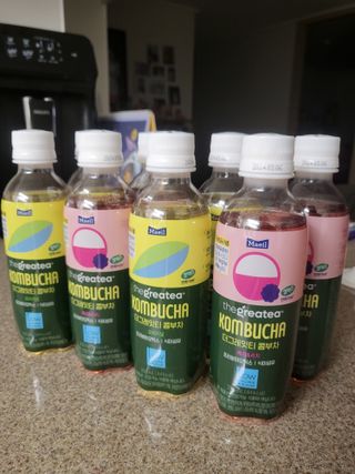 더그레잇티 콤부차 [매일유업] 더그레잇티 44kcal 콤부차 300ml *12개입 (오리지널 6개+베리리치 6개) — 5점을 준 리뷰어가 2023년 7월 올린 사용 사진