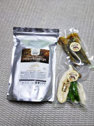 소담스퀘어 상암 통큰오리착한삼겹 1석3조수제양념돼지갈비 — 5점을 준 리뷰어가 2022년 12월 올린 사용 사진