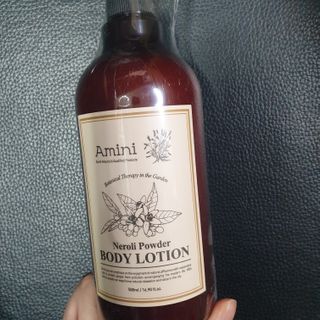 아미니 플라워테라피 바디로션  500ml 시리즈 — 5점을 준 리뷰어가 2021년 1월 올린 사용 사진