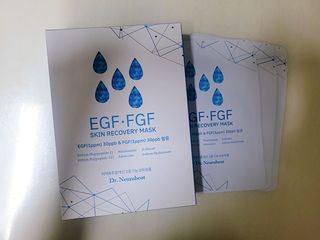Dr.느루벗 느루벗 EGF FGF 스킨 리커버리 마스크 10장 — 5점을 준 리뷰어가 2021년 4월 올린 사용 사진