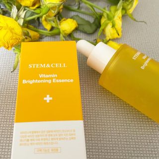체르엠 스템앤셀 비타민 브라이트닝 에센스 30ml 1개 — 5점을 준 리뷰어가 2022년 4월 올린 사용 사진
