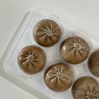 로드몰 [굽네] 컬리플라워 닭가슴살 만두 2종 6팩 — 5점을 준 리뷰어가 2021년 10월 올린 사용 사진