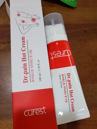 건강누리인터내셔날 큐어레스트 스포츠 마사지 닥터페인 바디 핫 롤링 볼 크림(100ml) — 5점을 준 리뷰어가 2022년 3월 올린 사용 사진