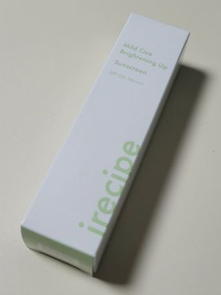 아이레시피 마일드시카 브라이트닝 업 선스크린 SPF50+ PA++++ — 5점을 준 리뷰어가 2023년 5월 올린 사용 사진