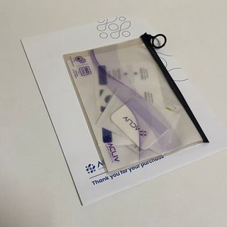 아클리브 Premium 항균 항바이러스 액정 보호필름(iPad) — 4점을 준 리뷰어가 2022년 1월 올린 사용 사진