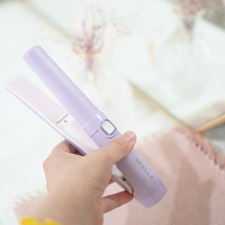 엠엔 비비엘라 휴대용 무선 고데기 HGK-SM — 4점을 준 리뷰어가 2021년 4월 올린 사용 사진