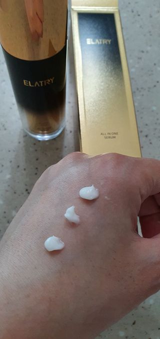 엘러트리 코리아 엘러트리 올인원 세럼 45ml — 5점을 준 리뷰어가 2022년 4월 올린 사용 사진