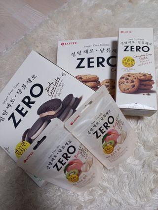 ZERO (초콜릿 칩 쿠키, 카카오 케이크, 후르츠 젤리, 아이스 콜라, 아이스 초코바) — 4점을 준 리뷰어가 2022년 6월 올린 사용 사진