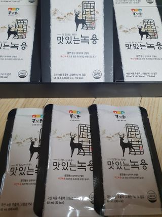 [몸엔용] 과일을 넣어 국산녹용을 맛있게 60ml x 30포 — 4점을 준 리뷰어가 2021년 6월 올린 사용 사진