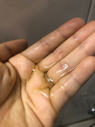 아토컴피 신생아도 사용가능한 무알러지 바디워시 & 여행키트 ( 독일 임상시험 완료 / 영유아 탑투토 워시 겸용 ) — 5점을 준 리뷰어가 2022년 9월 올린 사용 사진