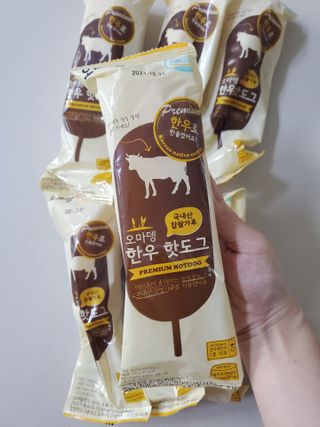 오마뎅 한우핫도그 — 5점을 준 리뷰어가 2021년 5월 올린 사용 사진