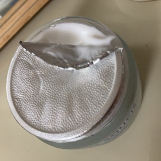 산수시 아쿠아 베네핏 24h 수부지 물광 속건조 수분크림 50ml — 4점을 준 리뷰어가 2021년 7월 올린 사용 사진