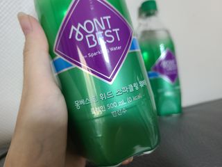 몽베스트 Montbest with Sparkling water Plain 20병 — 5점을 준 리뷰어가 2021년 10월 올린 사용 사진