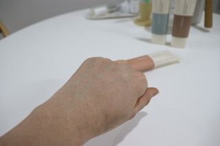[후르디아] 끈적임 없는 착한성분 비건  핸드크림 3종 — 5점을 준 리뷰어가 2023년 2월 올린 사용 사진