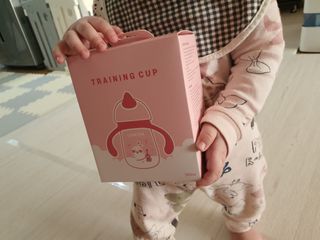 유비맘 트라이탄 코니빨대컵_컬러 랜덤 발송 — 5점을 준 리뷰어가 2020년 12월 올린 사용 사진