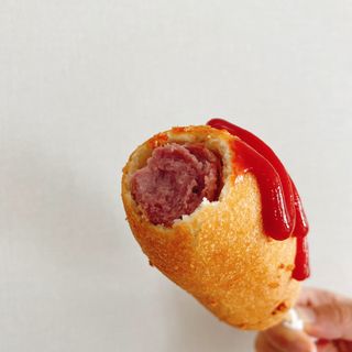 오마뎅 한우핫도그 — 5점을 준 리뷰어가 2021년 5월 올린 사용 사진