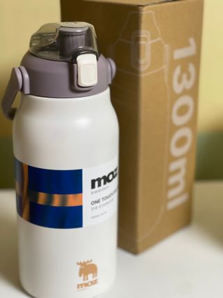모즈스웨덴 MOZ 스웨덴 316 스텐 대용량 원터치 손잡이 보냉보온병 — 4.5점을 준 리뷰어가 2023년 8월 올린 사용 사진