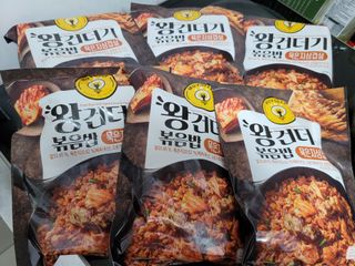한성기업 무볼레 왕건더기 볶음밥 묵은지삼겹살 — 5점을 준 리뷰어가 2021년 11월 올린 사용 사진