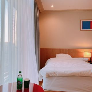 몽베스트 Montbest with Sparkling water Plain 20병 — 5점을 준 리뷰어가 2023년 2월 올린 사용 사진