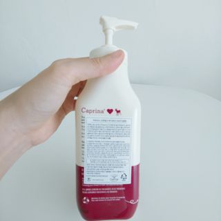 카프리나 프레쉬 산양밀크 모이스춰라이징 바디로션 350ml(오리지널향) — 4점을 준 리뷰어가 2022년 12월 올린 사용 사진