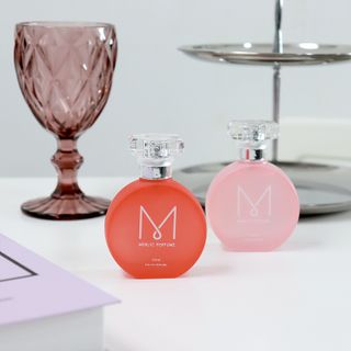 자연스러운 샴푸향이 나는 메블릭퍼퓸 케라 50ml +상큼달달한 라즈베리향이 나는 메블릭퍼퓸 라즈베리 50ml — 5점을 준 리뷰어가 2022년 9월 올린 사용 사진
