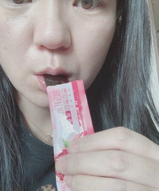 헬스업_쁘띠쁘띠석류콜라겐젤리_20g x 14포 — 5점을 준 리뷰어가 2021년 2월 올린 사용 사진
