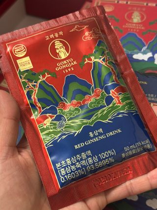 쿠팡구매평-[고려공작1392] 홍삼파우치 50mL X 30포 — 5점을 준 리뷰어가 2025년 9월 올린 사용 사진