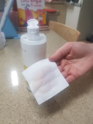 랑벨 내츄럴 딥 클렌징 워터 500ml — 4.5점을 준 리뷰어가 2022년 6월 올린 사용 사진