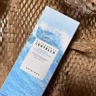 [스킨1004] 마다가스카르 센텔라 히알루-시카 워터핏 선세럼 50ml — 5점을 준 리뷰어가 2024년 5월 올린 사용 사진
