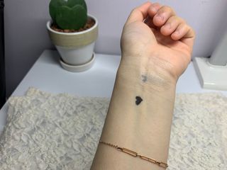 바르셀 톤업선크림 미백 메이크업베이스 CC크림 인텐시브 씨씨 젠 30ml — 5점을 준 리뷰어가 2021년 11월 올린 사용 사진