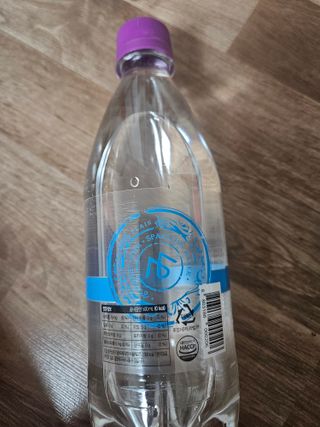 몽베스트 Montbest with Sparkling water 플레인/라임/레몬 20병(랜덤) — 5점을 준 리뷰어가 2024년 5월 올린 사용 사진