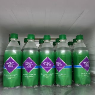 몽베스트 Montbest with Sparkling water Plain 20병 — 5점을 준 리뷰어가 2021년 11월 올린 사용 사진