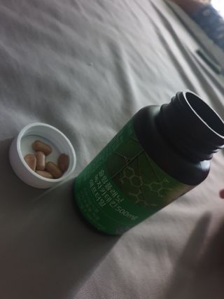 슬림플래닛 녹차카테킨 500mg 애프터밀 — 4점을 준 리뷰어가 2021년 2월 올린 사용 사진