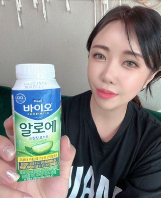 LIVE 매일바이오 알로에 드링킹 요거트 — 5점을 준 리뷰어가 2022년 4월 올린 사용 사진