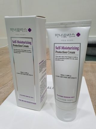 셀프 모이스처라이징 프로텍션 크림 셀프 모이스처라이징 프로텍션크림 — 5점을 준 리뷰어가 2022년 4월 올린 사용 사진
