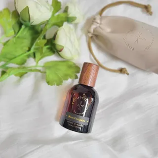 유쏘풀 익스프레 드 퍼퓸 50ml 4종  [세인트 모리츠] [베리섹시] [상탈 세콰이아] [엠포리아 코튼] 중 택 1 — 5점을 준 리뷰어가 2022년 3월 올린 사용 사진