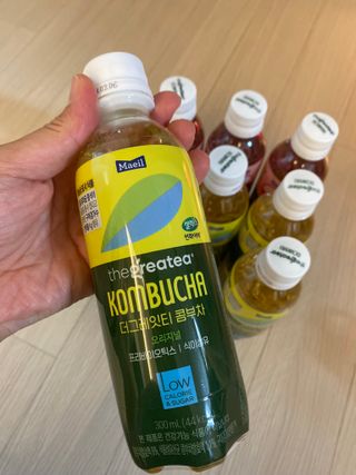 더그레잇티 콤부차 [매일유업] 더그레잇티 44kcal 콤부차 300ml *12개입 (오리지널 6개+베리리치 6개) — 4점을 준 리뷰어가 2023년 8월 올린 사용 사진