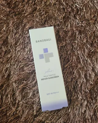바노바기 코스메틱 바노바기 밀크씨슬 리페어 시카 선스크린 플러스 50ml — 5점을 준 리뷰어가 2023년 3월 올린 사용 사진