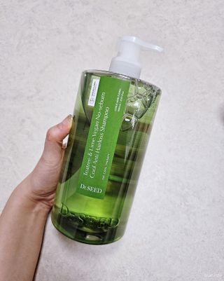 닥터시드 티트리 앤 라임 비건 지성케어 쿨 탈모 샴푸 (1000ml) — 5점을 준 리뷰어가 2024년 4월 올린 사용 사진