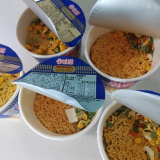 NISSIN 닛신 컵누들  4종 - 씨푸드오리지날, 씨푸드 스파이시, 씨푸드 커리, 씨푸드 XO소스 — 5점을 준 리뷰어가 2022년 2월 올린 사용 사진