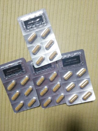 메디타민 원헌드레드 그린프로폴리스 — 5점을 준 리뷰어가 2021년 9월 올린 사용 사진