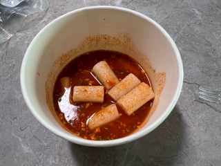 나우  [요리궁리] B타입 ( 매콤, 치즈, 매콤까르보 ) 꽃떡볶이 6개입 세트 — 4.5점을 준 리뷰어가 2025년 3월 올린 사용 사진