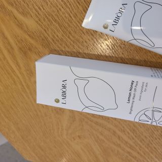 라비오라 레몬 허니 브라이트닝 워시오프 팩 100g — 4점을 준 리뷰어가 2022년 7월 올린 사용 사진