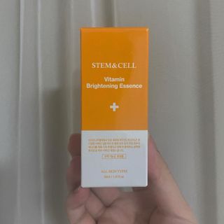 체르엠 스템앤셀 비타민 브라이트닝 에센스 30ml 1개 — 4.5점을 준 리뷰어가 2021년 9월 올린 사용 사진
