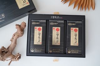 [광동제약] 광동 광옥고 홍삼 본 30포+쇼핑백 증정 — 4점을 준 리뷰어가 2021년 11월 올린 사용 사진