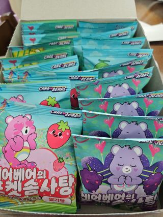 스낵스 포켓솜사탕 4가지맛 🍓딸기🍈멜론🍌바나나🍇포도 (총 20봉) — 5점을 준 리뷰어가 2024년 2월 올린 사용 사진