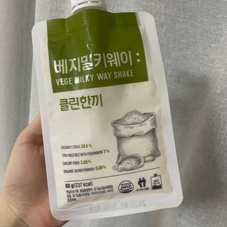 클린24시간  클린한끼 쉐이크 1세트 (5개) — 5점을 준 리뷰어가 2023년 3월 올린 사용 사진