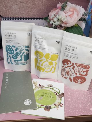 이풀 이로운풀 다시팩 3종세트(담백한맛, 감칠맛, 순한맛) — 5점을 준 리뷰어가 2022년 10월 올린 사용 사진
